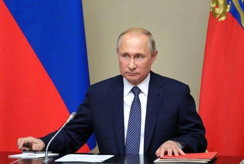 反对普京的无名先生,勇敢挑战普京权威的神秘力量